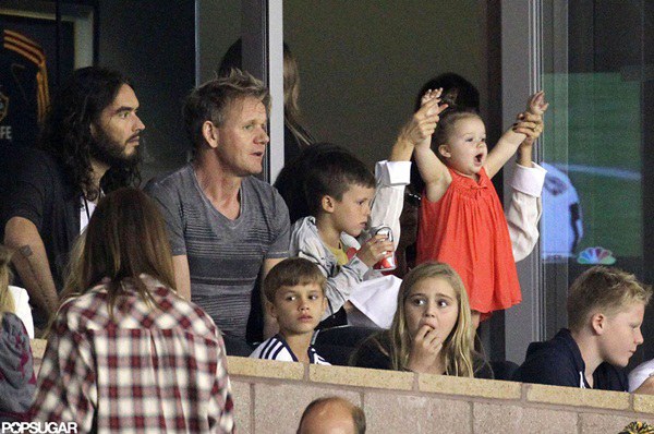 Harper-Beckham-watched-David-Beckham-play-soccer-her-brothers