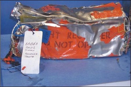 10 เรื่องน่ารู้เกี่ยวกับกล่องดำ Black Box ในเครื่องบิน