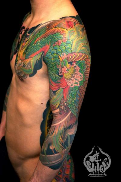 รอยสัก ญี่ปุ่น หัวไหล่ หน้าอก มังกร โดย Yellow Blaze Tattoo