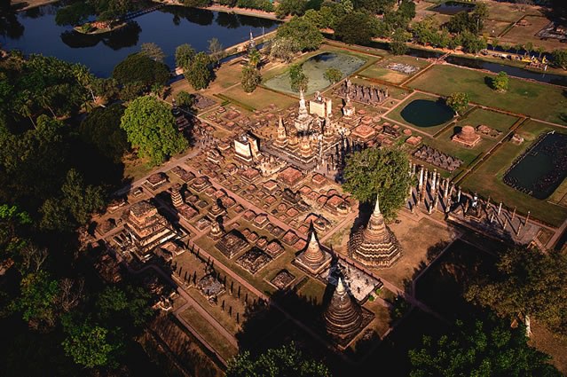 รูปภาพ วิวมุมสูงเมืองไทย สวยแปลกตา งดงามแบบไทยๆ