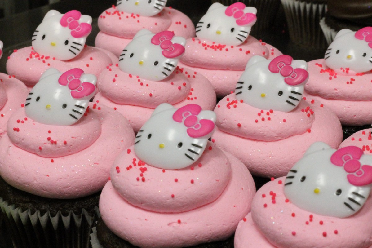 Cupcake Hello Kitty~~~~~~~~~