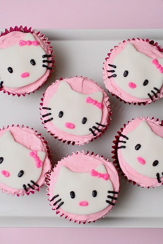 Cupcake Hello Kitty~~~~~~~~~