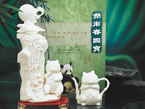 ขอเชิญสหายทั้งหลายร่วมดื่ม 10 ยอดสุรา...จากแผ่นดินมังกร 