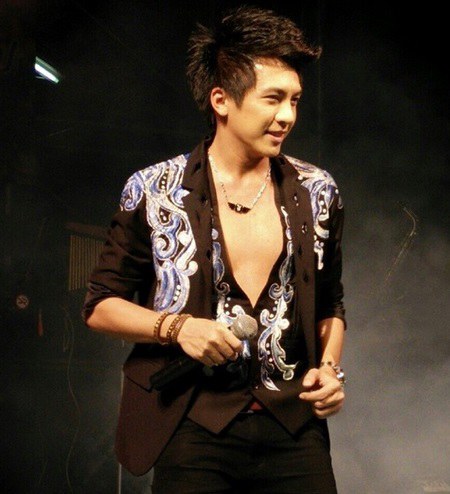 ครูหล่อบอกด้วย