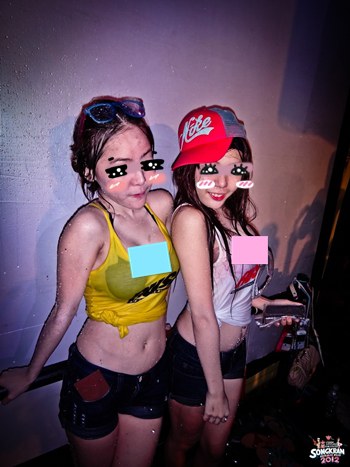 7 พฤติกรรมที่ต้องเจอแน่ๆ ในช่วงสงกรานต์ 