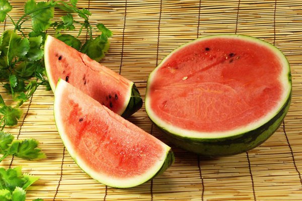 ผลไม้ที่ควรกินในฤดูร้อน ผลไม้ที่ควรกินในฤดูร้อน