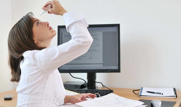 คอมพิวเตอร์วิชั่นซินโดรม ภัยเงียบคนรุ่นใหม่ ไลฟ์สไตล์ติดจอ! 