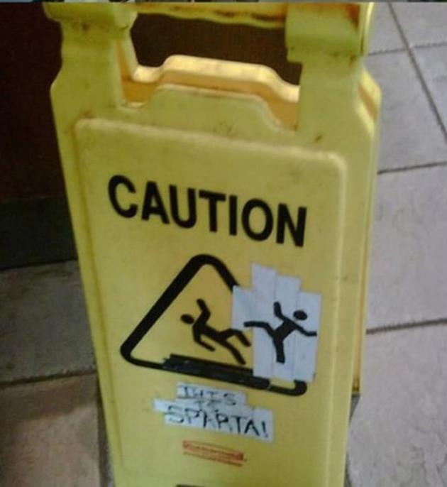 10 ป้ายจราจรสุดเกรียน ที่โดนเปลี่ยนโดยคนมือดี (ฮาจริงไรจริง)