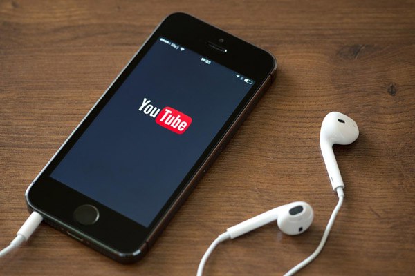 YouTube เตรียมเปิดบริการจ่ายเงินดูคลิปแบบไม่มีโฆษณา ดาวน์โหลดไว้ดูแบบออฟ์ไลน์ได้