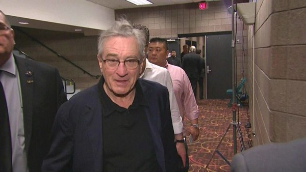 รวมพลเซเลบฯ คนดัง แห่ดู ไฟต์แห่งศตวรรษ ฟลอยด์พบปาเกียว รวมพลเซเลบฯ คนดัง แห่ดู ไฟต์แห่งศตวรรษ ฟลอยด์พบปาเกียว