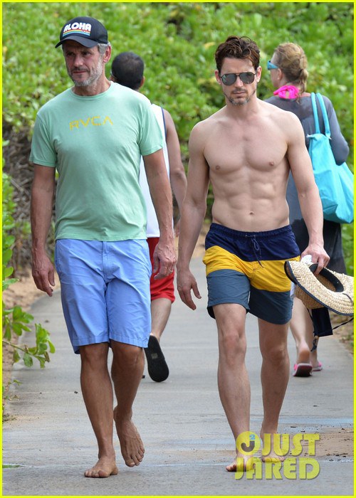 matt bomer goes shirtless in hawaii with husband simon halls 01