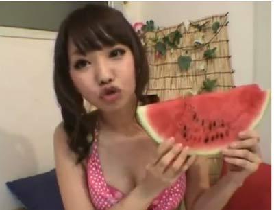Japanese girl eats watermelon Marukajiri Yuko