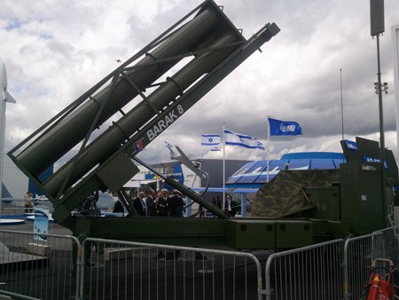 กองทัพอิสราเอล ประสบความสำเร็จในการทดลองอาวุธปล่อยฯ Barak-8