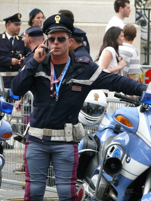 Polizia, Italian Police