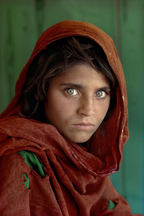Top 10 Of World’s Most Famous Portrait Photographers - 01 - Steve McCurry - 01