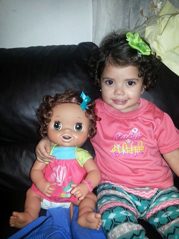 babies-and-look-alike-dolls-14__605