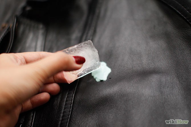 670px-Remove-Chewing-Gum-from-a-Leather-Jacket-Step-1