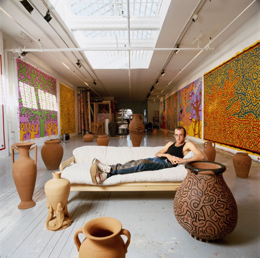 Keith Haring: ยอดศิลปิน street art และ pop art กับตัวตนที่หลายคนยังไม่เคยรู้