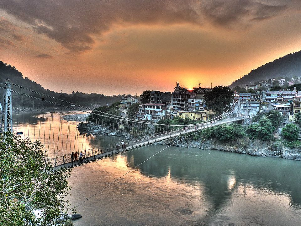 **เมืองฤษีเกษ Rishikesh**