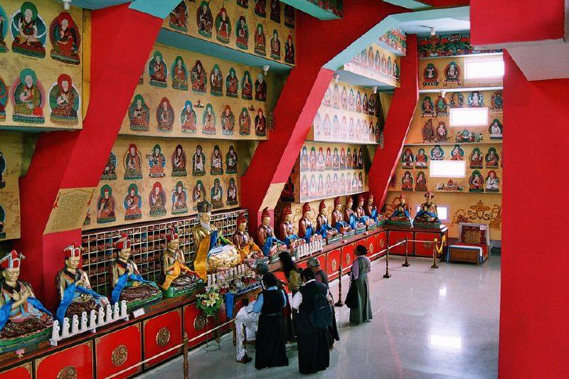 วัดธิเบต มายโรลลิ่ง Mindrolling Tibetan Monastery