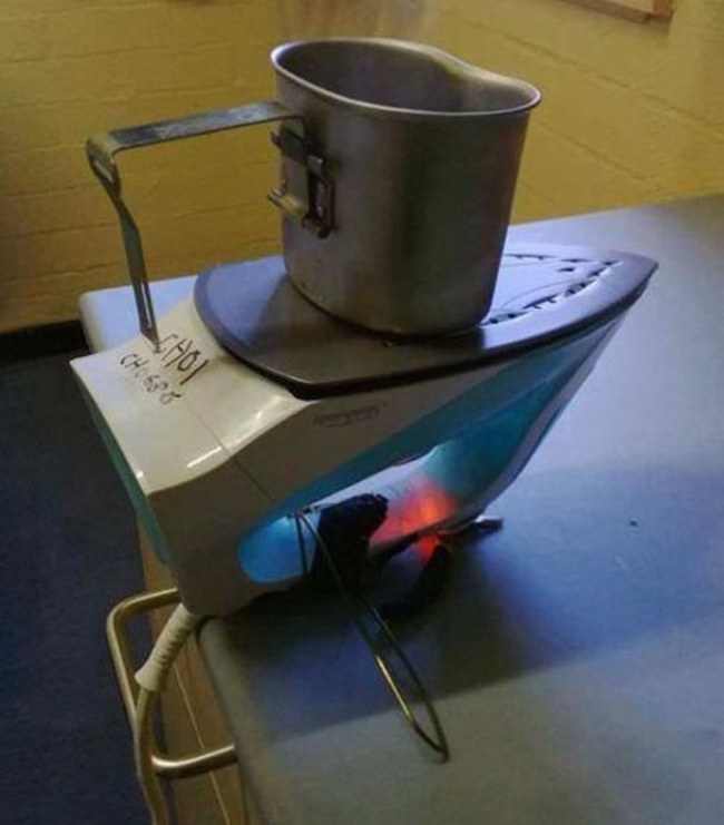 Use an iron to cook noodles