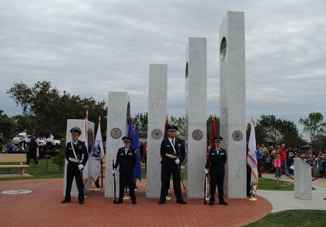 veterans-memorial04