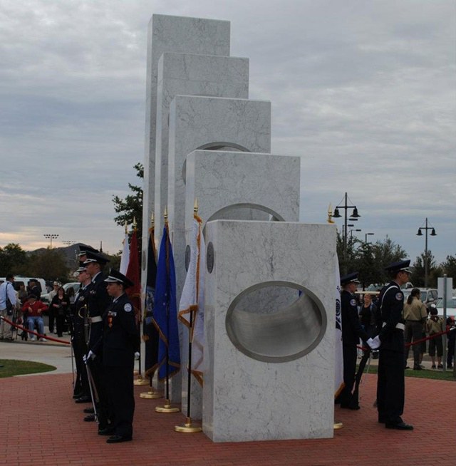 veterans-memorial03