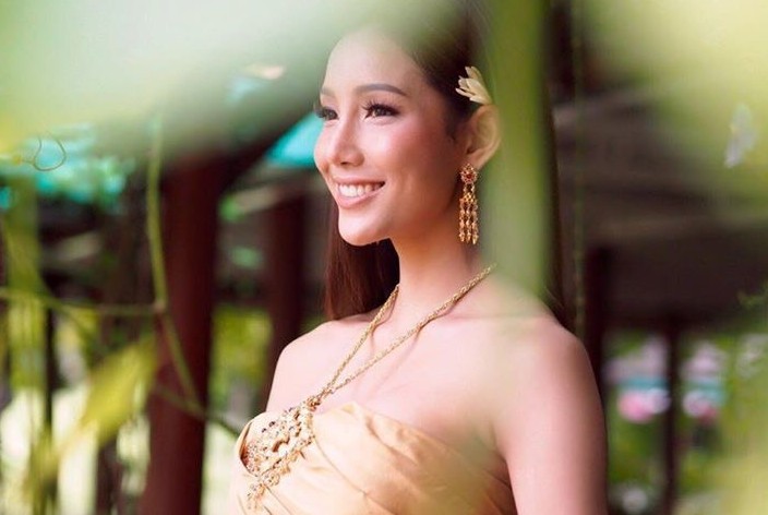 สวยสง่า งามอย่างไทย นี่แหละเทอว์ ปอไหม Miss grand Thailand 2015
