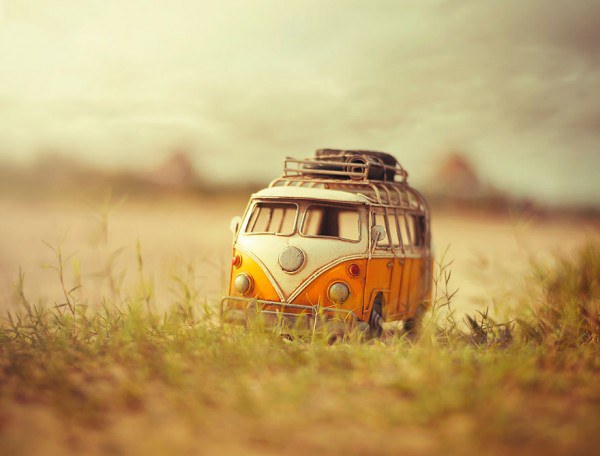 ashraful-arefin-create-an-amazing-scenes-of-miniature-vehicles-pics-pictures-images-photos (7)