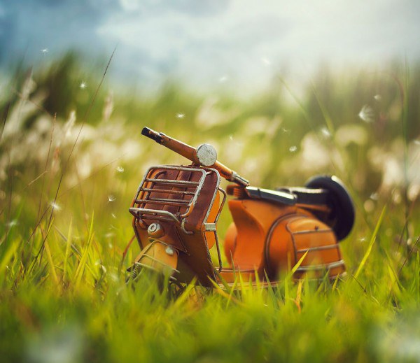 ashraful-arefin-create-an-amazing-scenes-of-miniature-vehicles-pics-pictures-images-photos (9)