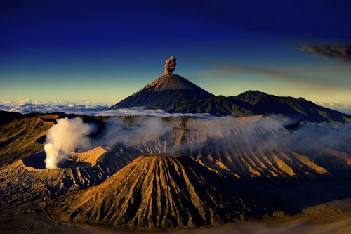 Amazing Volcanoes, Indonesia