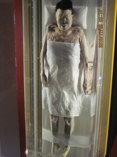 preserved-mummies-dead-bodies-around-world-pics-images-photos-pictures-khabar24-07