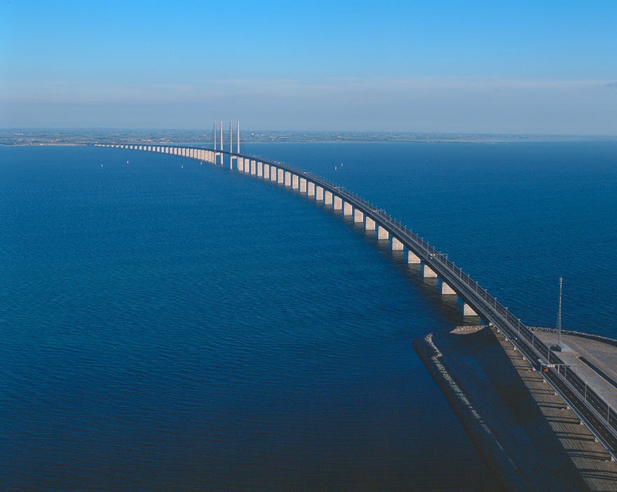 อุโมงค์สะพาน Oresund การเชื่อมโยงเทียมเกาะ-สวีเดนเดนมาร์ก-11