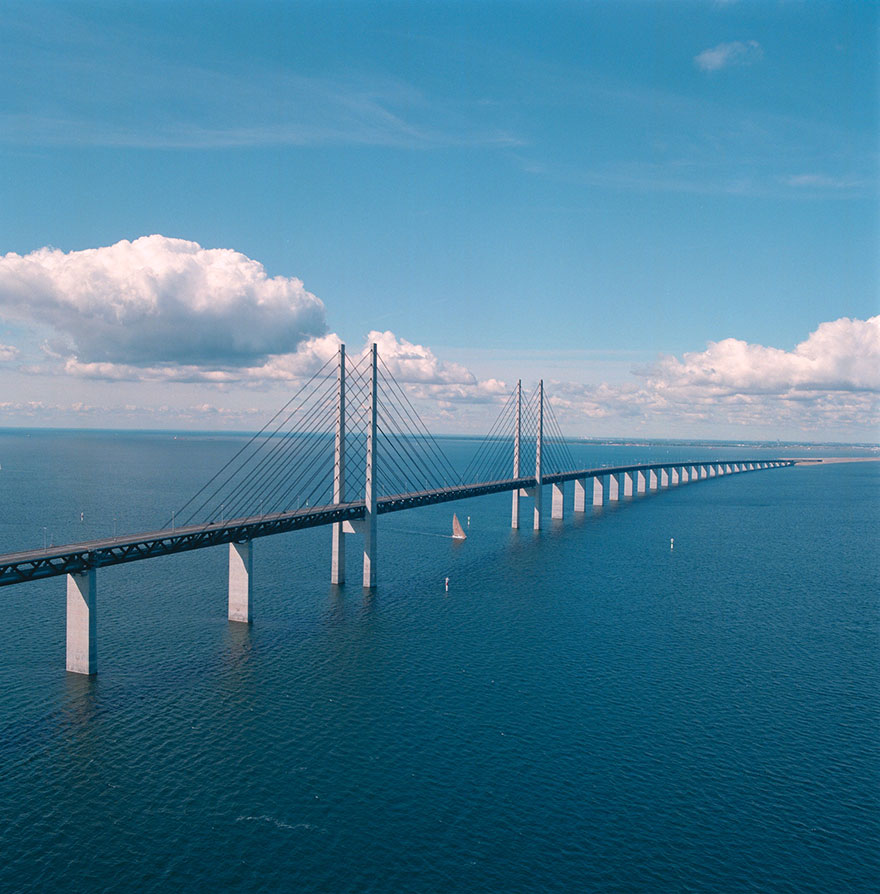 อุโมงค์สะพาน Oresund การเชื่อมโยงเทียมเกาะ-สวีเดนเดนมาร์ก-13