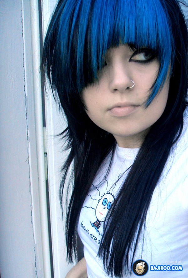 blue-hair-dark-blue-fire-girl-women-funny-images-pictures-photos-4