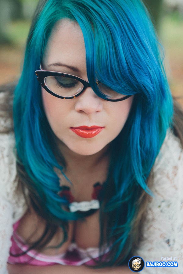 blue-hair-tattooed-anniversary-blue-hair-dark-blue-fire-girl-women-funny-images-pictures-photos-1