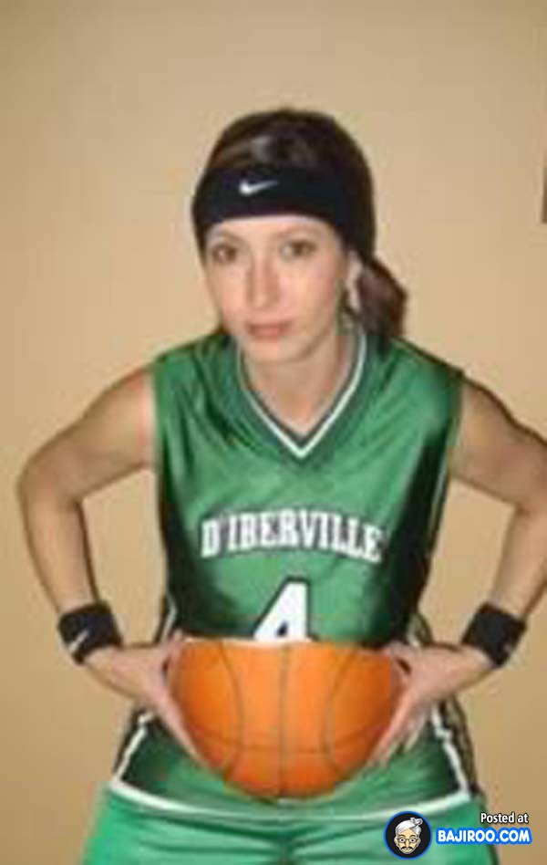 funny-fun_humor_pregnant_ladies_girls_costumes_dresses_dress_pics_images_photos_pictures_fat_belly_basket-ball