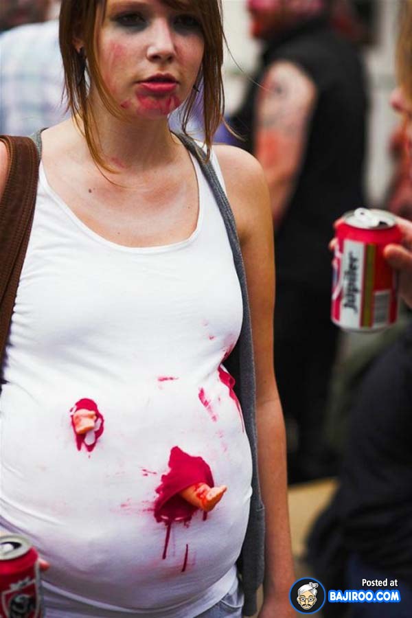 funny-fun_humor_pregnant_ladies_girls_costumes_dresses_dress_pics_images_photos_pictures_fat_belly_scary