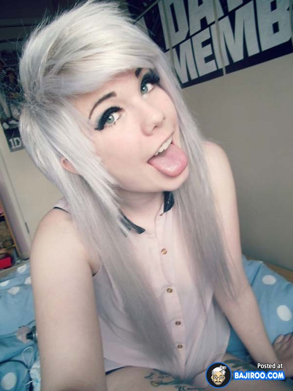 amazing_beautiful_hot_pretty_sweet_girls_ladies_with_silver_white_hair_style_color_images_photos_pictures_16