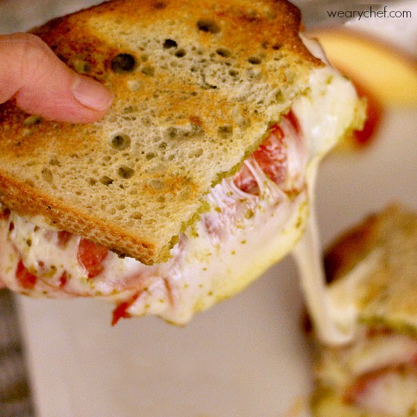 pesto-pizza-grilled-cheese41