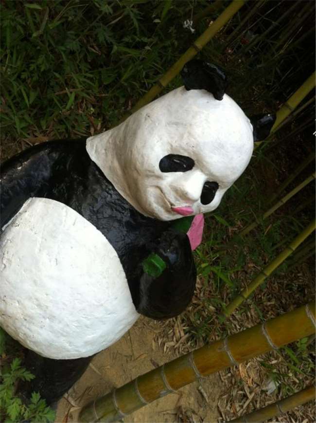15 ภาพรูปปั้นหมีแพนด้าสุดฮา ที่ทำออกได้น่าหดหู่ซะเหลือเกิน!!