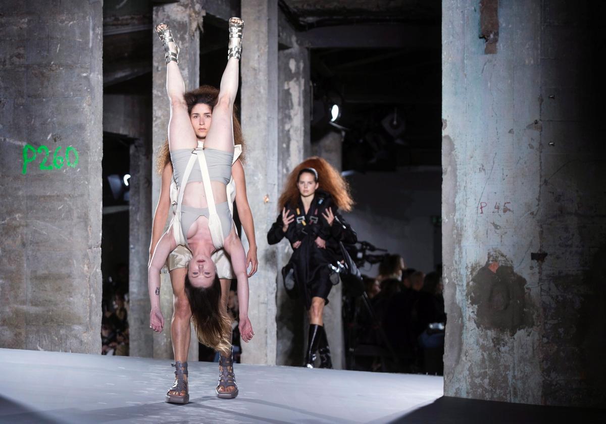  Rick Owens runway show at Paris Fashion Week. 