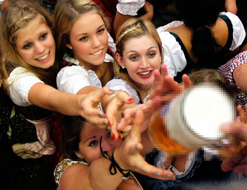 บรรยากาศงาน"เทศกาลเบียร์"ในเยอรมัน แล้วคุณจะไม่แปลกใจที่มีคนไปเที่ยวมากกว่า 6 ล้านคน/ปี