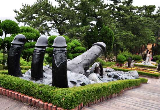 อุทยานแฮซินดัง ในเกาหลี รูปปั้นเจ้าโลกเพียบ ตะลึงสุดๆ