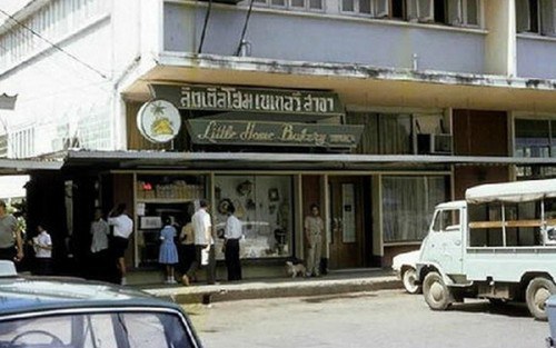 SUKHUMVIT-THROUGH-YEARS-09