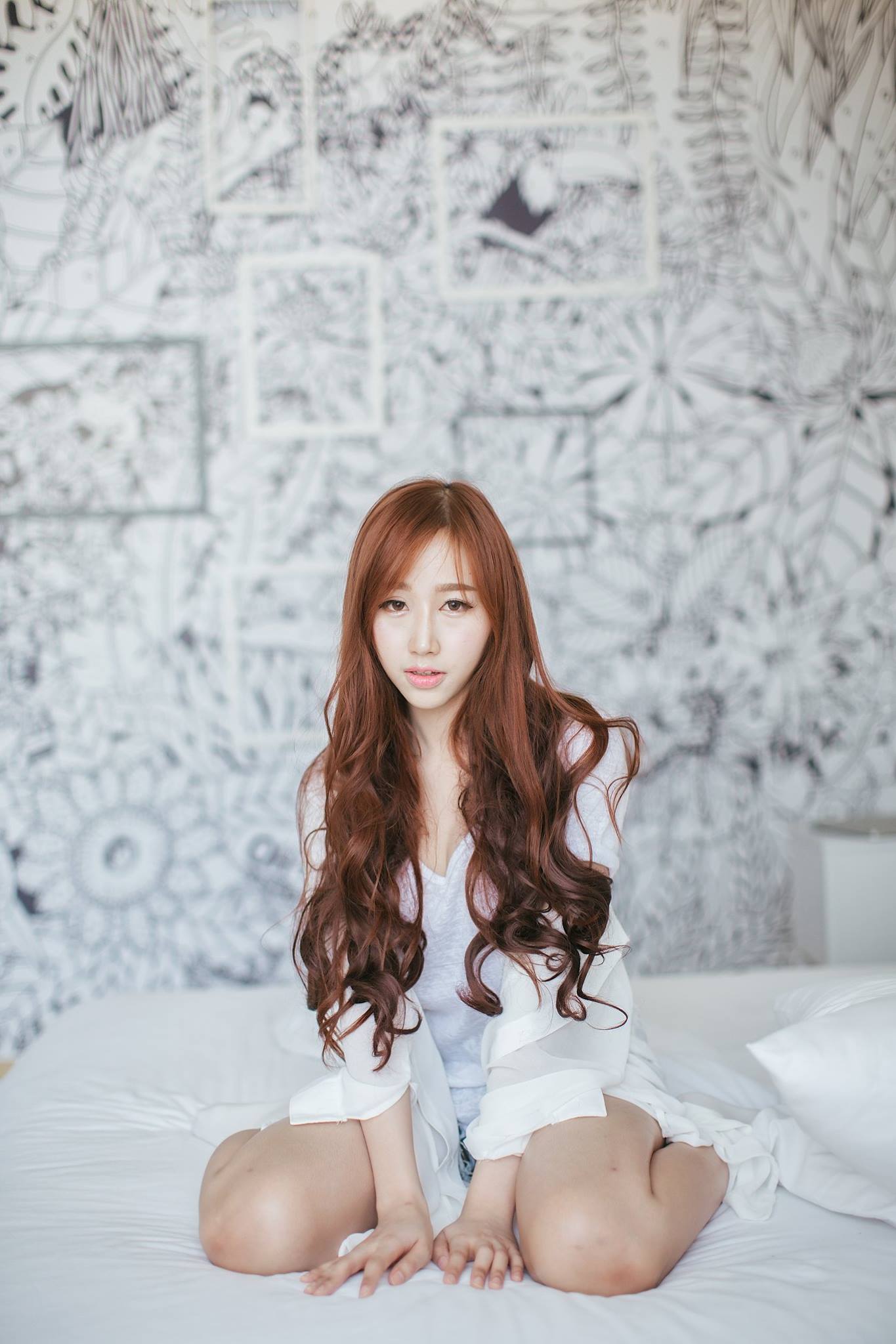 #soft-mode ห้องนอนสีขาวกับสาวน่ารัก(ขาวเหมือนห้องแหละ)