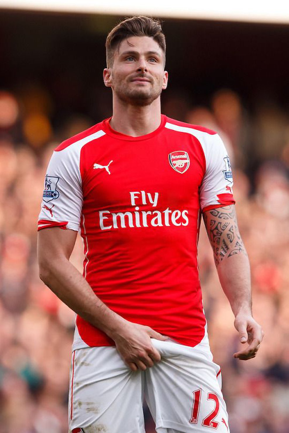 Olivier Giroud ...นักฟุตบอลหน้าหล่อ คาสโนว่าหน้าหยก