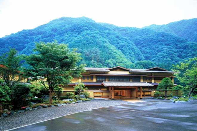 เหลือเชื่อ! NISHIYAMA ONSEN KEIUNKAN โรงแรมที่เก่าแก่ที่สุดในโลก อายุกว่า  1,300 ปี