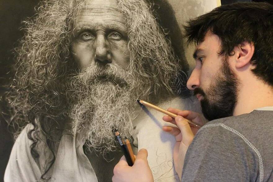 ภาพวาดของศิลปินหนุ่มชาวอิตาเลียน Emanuele Dascanio บางภาพใช้เวลากว่า 700 ชั่วโมง!